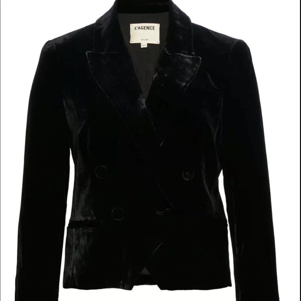 NWT L’Agence velvet cropped blazer